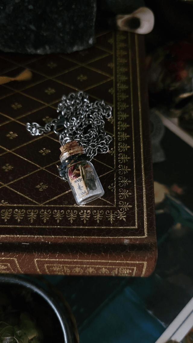 Fiole de tarot : L'Étoile 