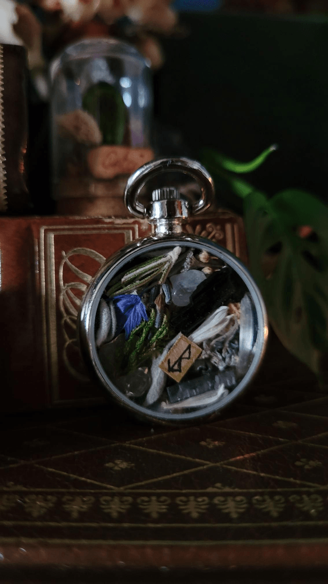Pendentif talisman : Séléné