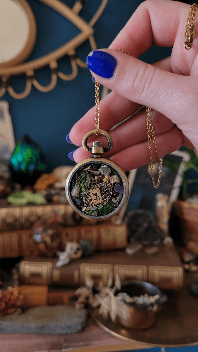 Pendentif talisman : Protection