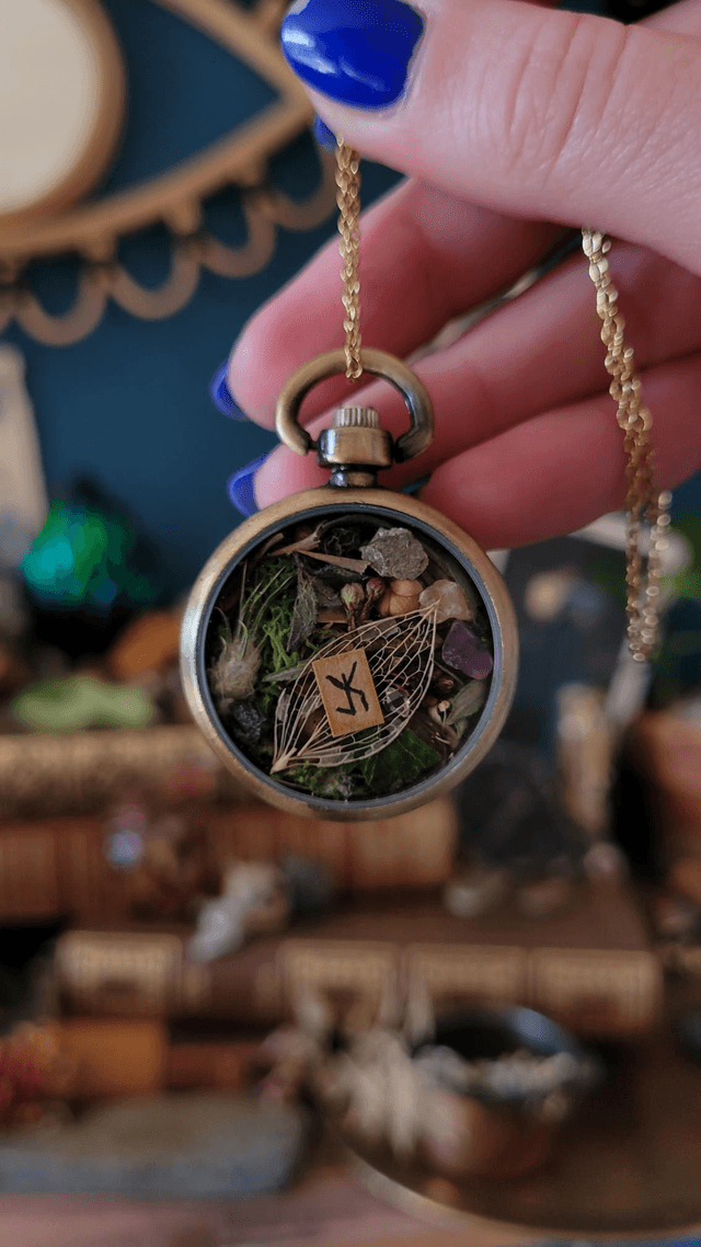 Pendentif talisman : Protection