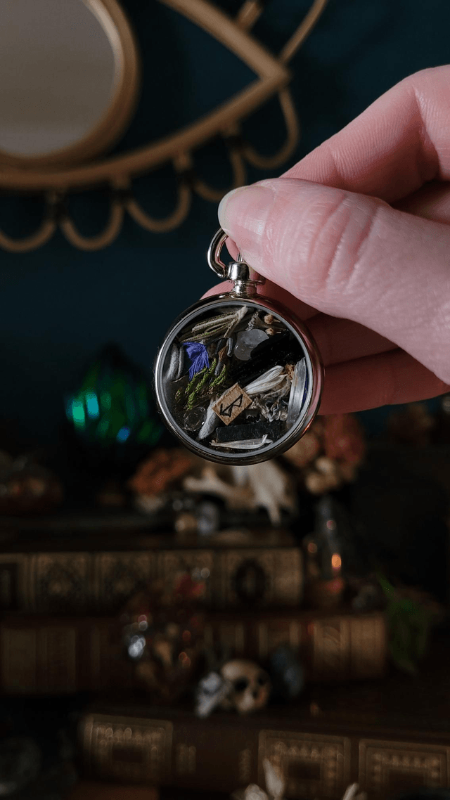 Pendentif talisman : Séléné
